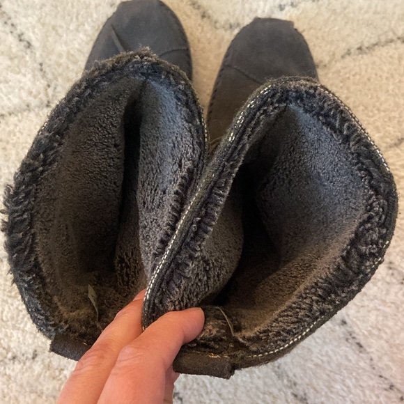 TOMS boots - Picture 6 of 6